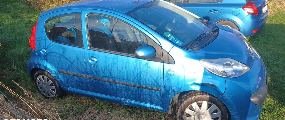 Peugeot 107 cena 5999 przebieg: 286000, rok produkcji 2007 z Kleszczele małe 352